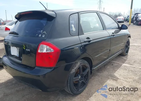 2008 Kia Spectra5 Sx z USA, uszkodzony, nr VIN KNAFE161885017559